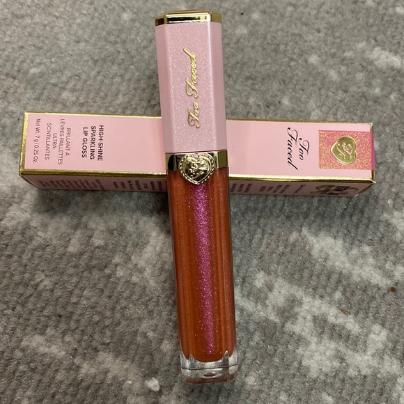 Too Faced Rich and Dazzling Lip Gloss - Picture 3 of 3